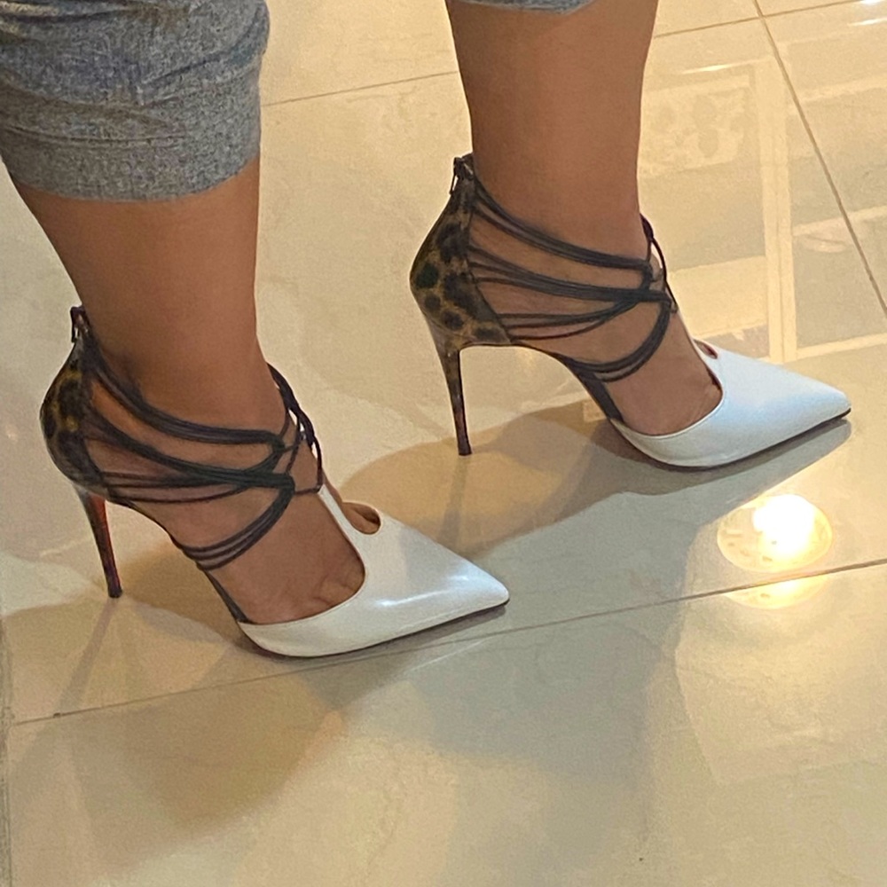 Authentic Christian LouBoutin To die for 😍